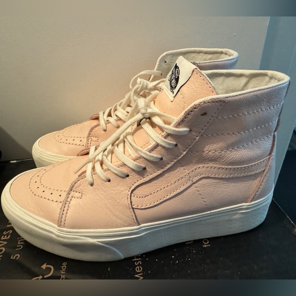 NWOT Vans Sk8-Hi Tapered Stackform Platform Sneaker (Women) - Picture 2 of 4